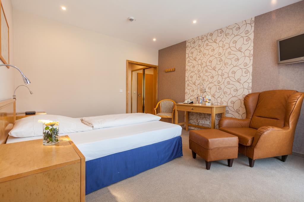 Landhotel Weserblick بيفرونغن الغرفة الصورة